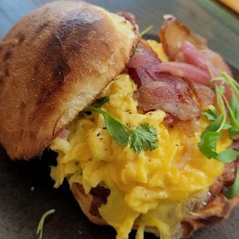 Lost Parrot Cafe - Breakfast & Brunch Near Me - South Pasadena, California Lost Parrot Cafe - Breakfast & Brunch Near Me - South Pasadena, California