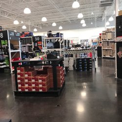 DSW Designer Shoe Warehouse - I didn't realize they sold more than shoes!!