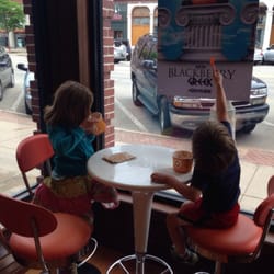 Orange Leaf Frozen Yogurt