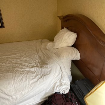 Red Lion Hotel Redding - Hotels Near Me - Redding, California