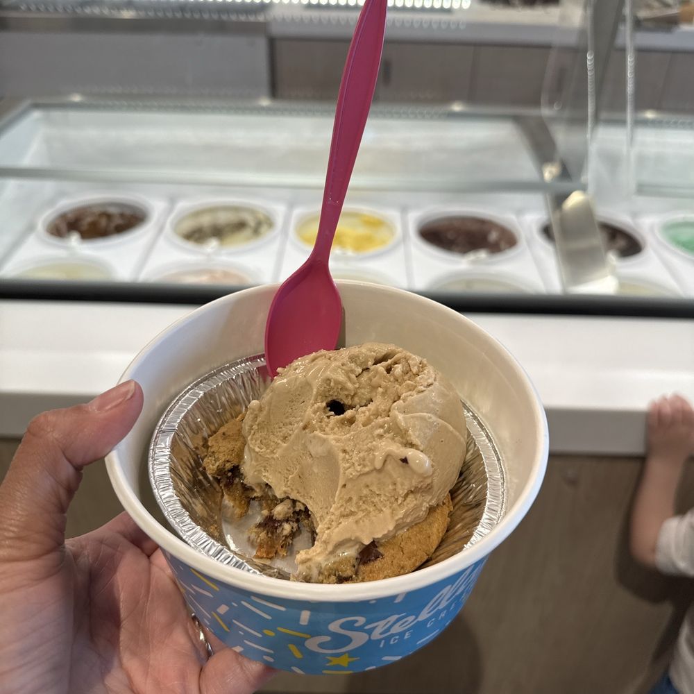 Stella's Ice Cream - Ahwatukee - Gluten free cookie and caramel latte ice cream - Ice Cream & Frozen Yogurt Near Me - Phoenix, Arizona Stella's Ice Cream - Ahwatukee - Gluten free cookie and caramel latte ice cream - Ice Cream & Frozen Yogurt Near Me - Phoenix, Arizona
