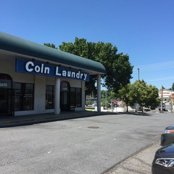 Coin Laundry - Front parking lot looking at the store and Shoppers across the road - Laundromat Near Me - Laurel, Maryland