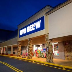 Five Below, Wayne Gateway -- storefront