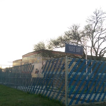 Yard Bar - Bars Near Me - Austin, Texas
