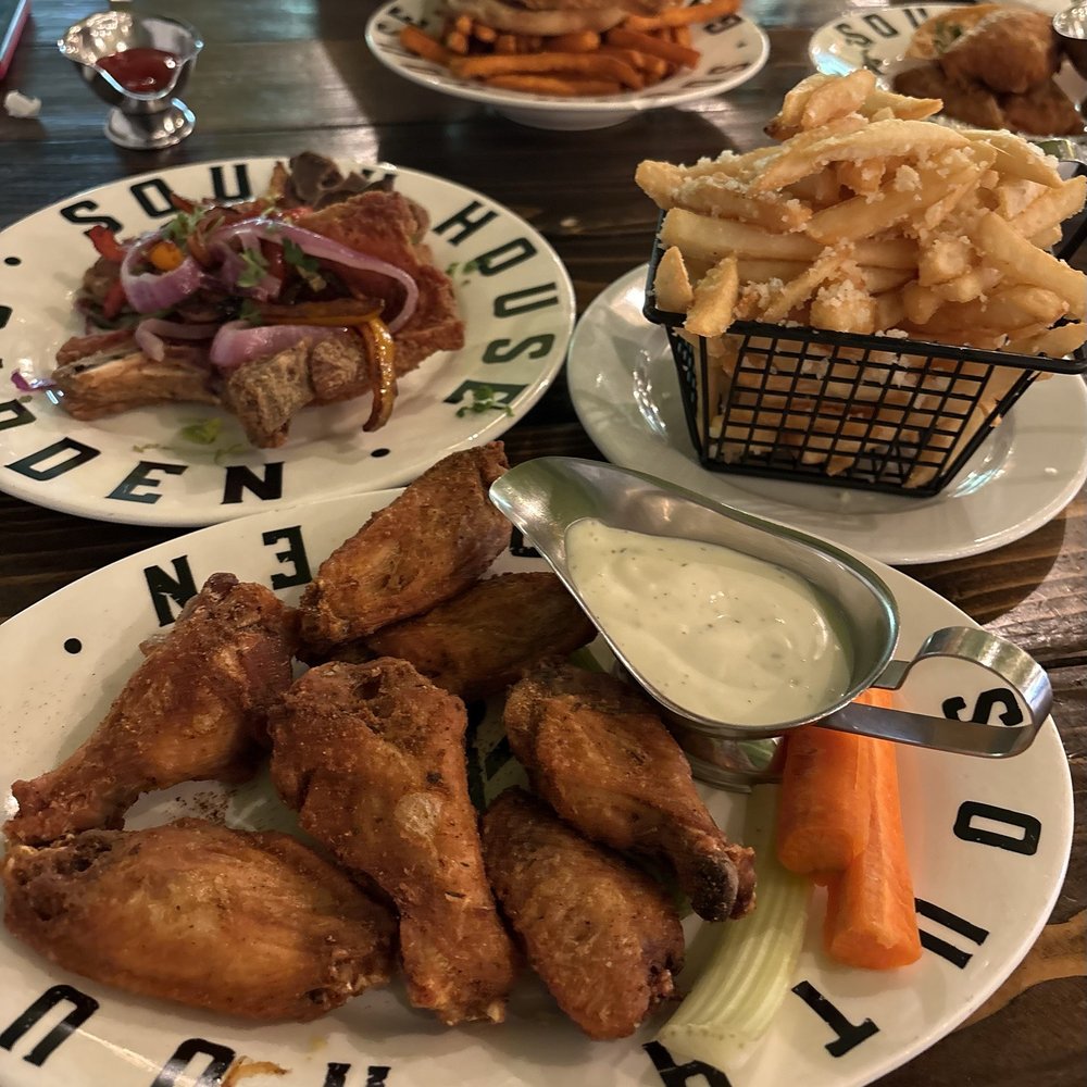 South House Garden - Pork Chops / old bay wings / Parmesan fries - Pizza Near Me - Gaithersburg, Maryland South House Garden - Pork Chops / old bay wings / Parmesan fries - Pizza Near Me - Gaithersburg, Maryland