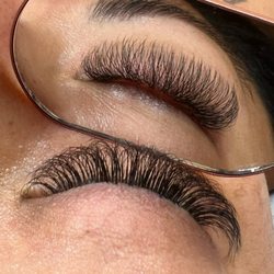 Beauty Blink - Eyelash extensions