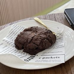 Cafe Episode - Triple chocolate cookie. (Perfect for that sweet tooth)