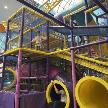 Galaxyland - Amusement Parks Near Me - Edmonton, Alberta Galaxyland - Amusement Parks Near Me - Edmonton, Alberta