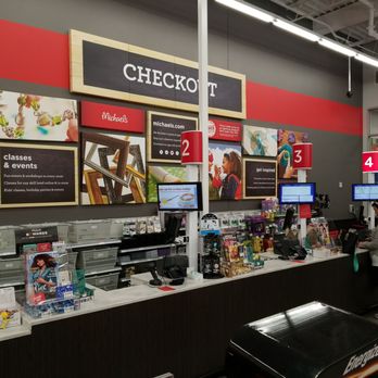 Michaels - Lots of registers - Arts & Crafts Near Me - Pompano Beach, Florida