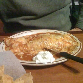 El Farolito - Wet burrito at El Farolito - Mexican Near Me - Placentia, California