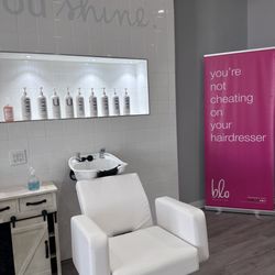 Blo Blow Dry Bar