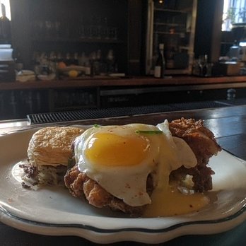 Heritage Tavern - Chicken and biscuit - New American Near Me - Madison, Wisconsin Heritage Tavern - Chicken and biscuit - New American Near Me - Madison, Wisconsin