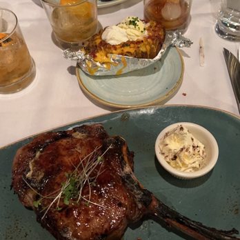 Le Moo - Tomahawk Ribeye (32-Oz.) - Steakhouses Near Me - Louisville, Kentucky Le Moo - Tomahawk Ribeye (32-Oz.) - Steakhouses Near Me - Louisville, Kentucky