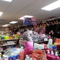 Franklin International Beauty Store