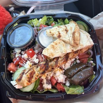 Yianni's Cafe - Chicken kebab salad - Greek Near Me - Ocean City, New Jersey