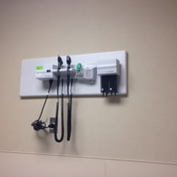 Baptist Health Urgent Care | Pembroke Pines - Patient room