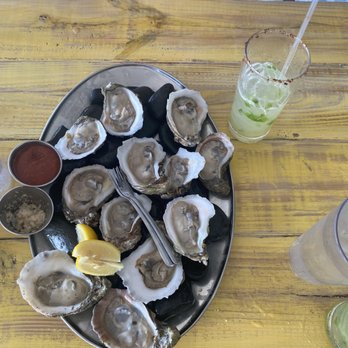 Oyster Shucker Craft & Draft - Dozen raw oysters, amazing! - Seafood Near Me - St Pete Beach, Florida Oyster Shucker Craft & Draft - Dozen raw oysters, amazing! - Seafood Near Me - St Pete Beach, Florida
