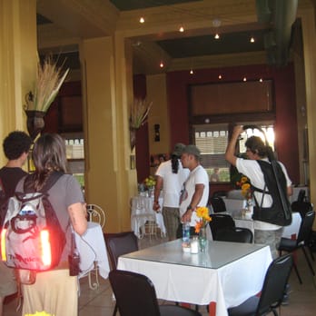 Rochas El Catan Grill - Food Network's Production Crew - American Near Me - Laredo, Texas