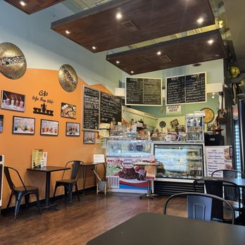 Cello Coffee House & Cafe - Coffee & Tea Near Me - Roanoke, Virginia