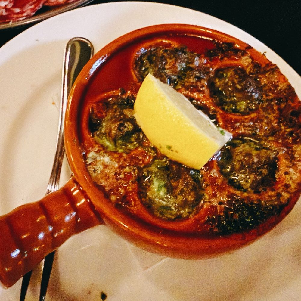 Modavie - snails - French Near Me - Montreal, Quebec Modavie - snails - French Near Me - Montreal, Quebec