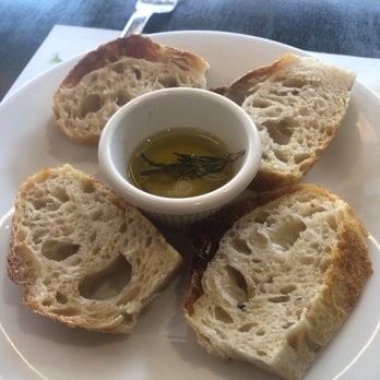il Canale - Bread and oil is on the house - Italian Near Me - Washington, DC, District of Columbia