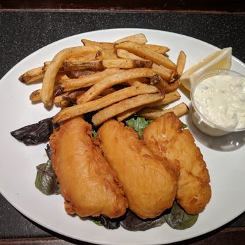 Madison's Pub & Grill - fish and chips...very nice crispy exterior - New American Near Me - Willowbrook, Illinois