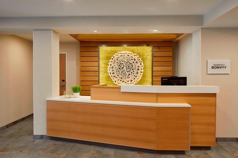 FAIRFIELD INN & SUITES ALBANY AIRPORT - Updated August 2025 - 32 Photos ...