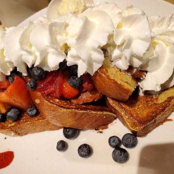Cafe Madison - French toast with fresh berries and whipped cream - Breakfast & Brunch Near Me - Albany, New York Cafe Madison - French toast with fresh berries and whipped cream - Breakfast & Brunch Near Me - Albany, New York