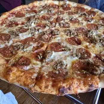 Pizza Bros - The New Yorker - Pizza Near Me - Chattanooga, Tennessee