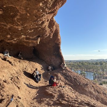 Hole-in-the-Rock - Inside wall sitting inside the hole. - Hiking Near Me - Phoenix, Arizona Hole-in-the-Rock - Inside wall sitting inside the hole. - Hiking Near Me - Phoenix, Arizona