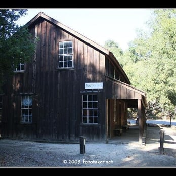 The Woodside Store - Local Flavor Near Me - Woodside, California The Woodside Store - Local Flavor Near Me - Woodside, California