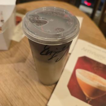 Starbucks Reserve Roastery Chicago - Coffee Roasteries Near Me - Chicago, Illinois Starbucks Reserve Roastery Chicago - Coffee Roasteries Near Me - Chicago, Illinois