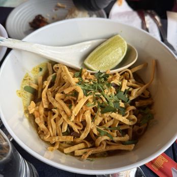 Pig and Khao - Khao Soi - Filipino Near Me - New York, New York Pig and Khao - Khao Soi - Filipino Near Me - New York, New York