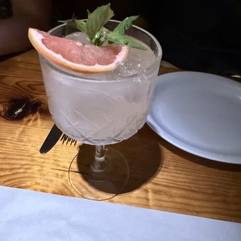 Temporal - Gin basil grapefruit loveliness - Nightlife Near Me - México, D.F., DIF Temporal - Gin basil grapefruit loveliness - Nightlife Near Me - México, D.F., DIF