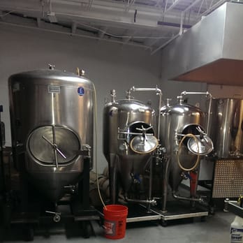 Lake Effect Brewing Company - Inside the brewery - Breweries Near Me - Chicago, Illinois Lake Effect Brewing Company - Inside the brewery - Breweries Near Me - Chicago, Illinois