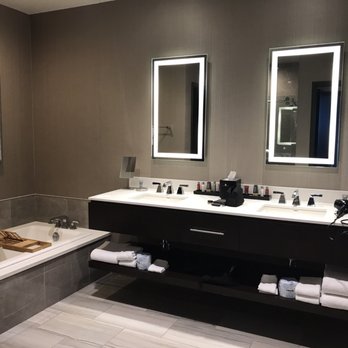 Buffalo Marriott at LECOM HARBORCENTER - Double sinks and soaking tub. - Hotels Near Me - Buffalo, New York Buffalo Marriott at LECOM HARBORCENTER - Double sinks and soaking tub. - Hotels Near Me - Buffalo, New York