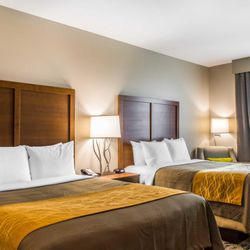 Comfort Inn & Suites