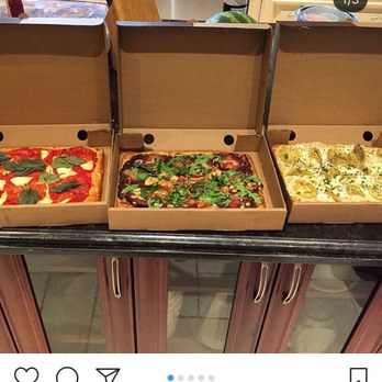 Levetto - Pizza - Italian Near Me - Waterloo, Ontario