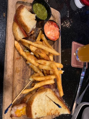 Alpha Charlie's Tap & Tavern by null