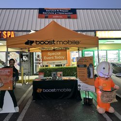 Boost Mobile - Halloween at Boost Mobile !!!!!