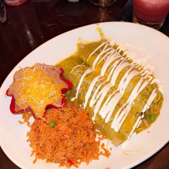 Casa Sanchez - Chicken Enchiladas - Mexican Near Me - Los Angeles, California