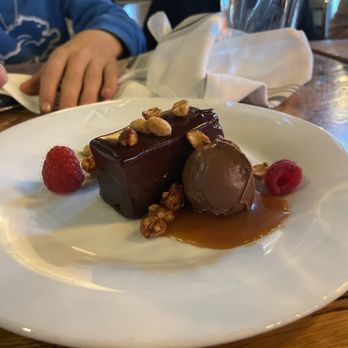 Hickory & Ash - Steakhouses Near Me - Broomfield, Colorado Hickory & Ash - Steakhouses Near Me - Broomfield, Colorado