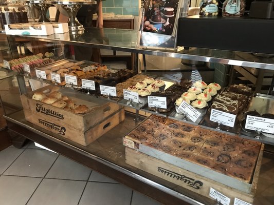 Fitzbillies by null