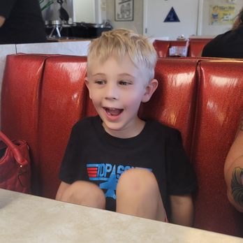 Dimples Diner - Breakfast & Brunch Near Me - Visalia, California Dimples Diner - Breakfast & Brunch Near Me - Visalia, California