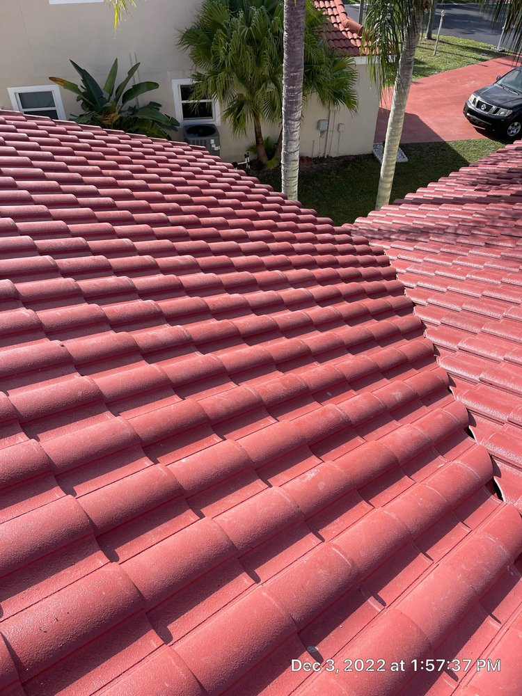Slide of Vanni Roofing