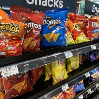 Z Market - snacks for sale in a grocery store - Convenience Stores Near Me - Newark, Delaware Z Market - snacks for sale in a grocery store - Convenience Stores Near Me - Newark, Delaware