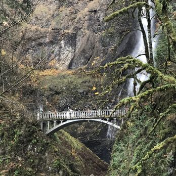Multnomah Falls - Hiking Near Me - Bridal Veil, Oregon Multnomah Falls - Hiking Near Me - Bridal Veil, Oregon
