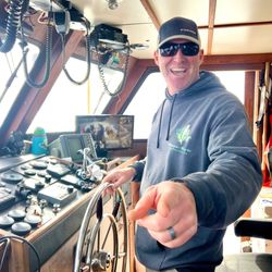 Bass Tub Sport Fishing - Captain Aaron is the BEST!