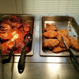 Bar b que chicken and pork chop. The bbq sauce is chef George signature. Just as his other signature dishes.