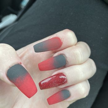 VIP Nails & Spa - Horrible "ombré" they said was fine - Nail Salons Near Me - Gainesville, Texas VIP Nails & Spa - Horrible "ombré" they said was fine - Nail Salons Near Me - Gainesville, Texas